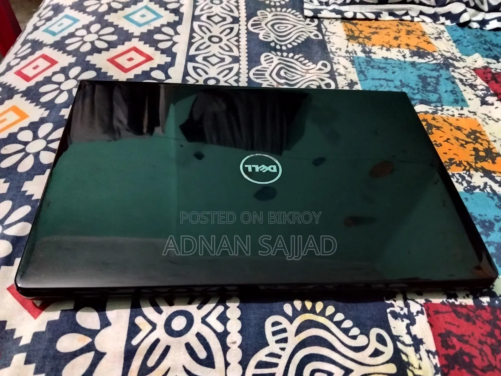Dell Inspiron 15 4GB Intel Core i3 SSHD+SSD 1TB Laptop