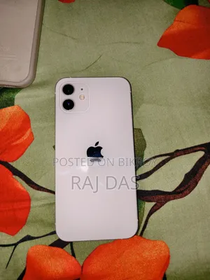 অ্যাপল আইফোন ১২ ১২৮ জিবি হোয়াইট