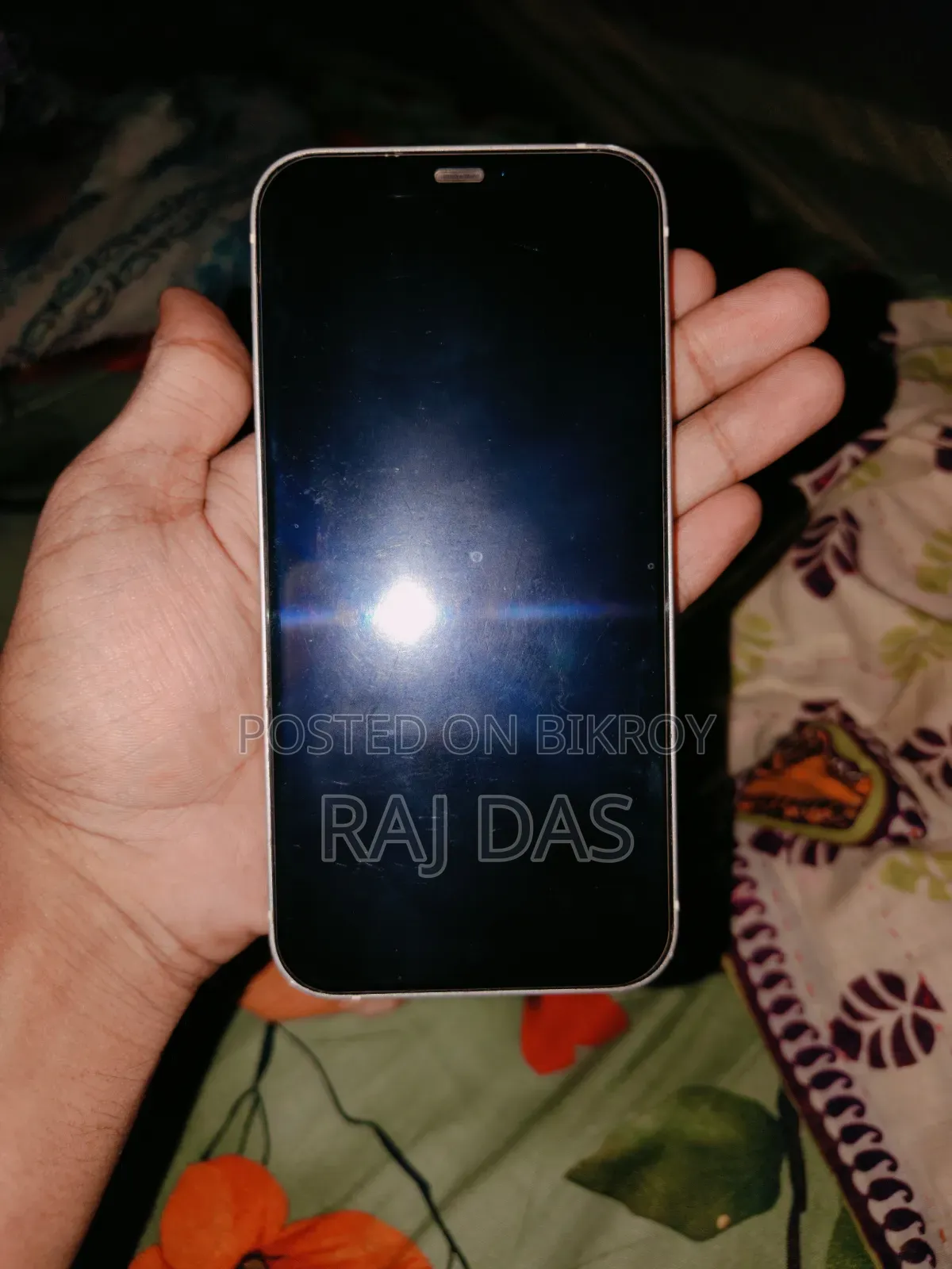 অ্যাপল আইফোন ১২ ১২৮ জিবি হোয়াইট