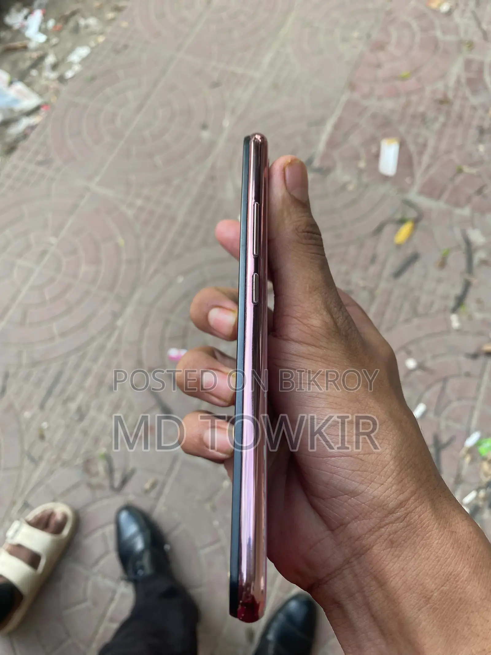 Vivo Y17 256 GB Pink