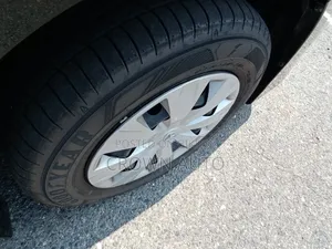 Toyota Noah 2.0 Front-Wheel Drive (8 Seater) 2021 Black