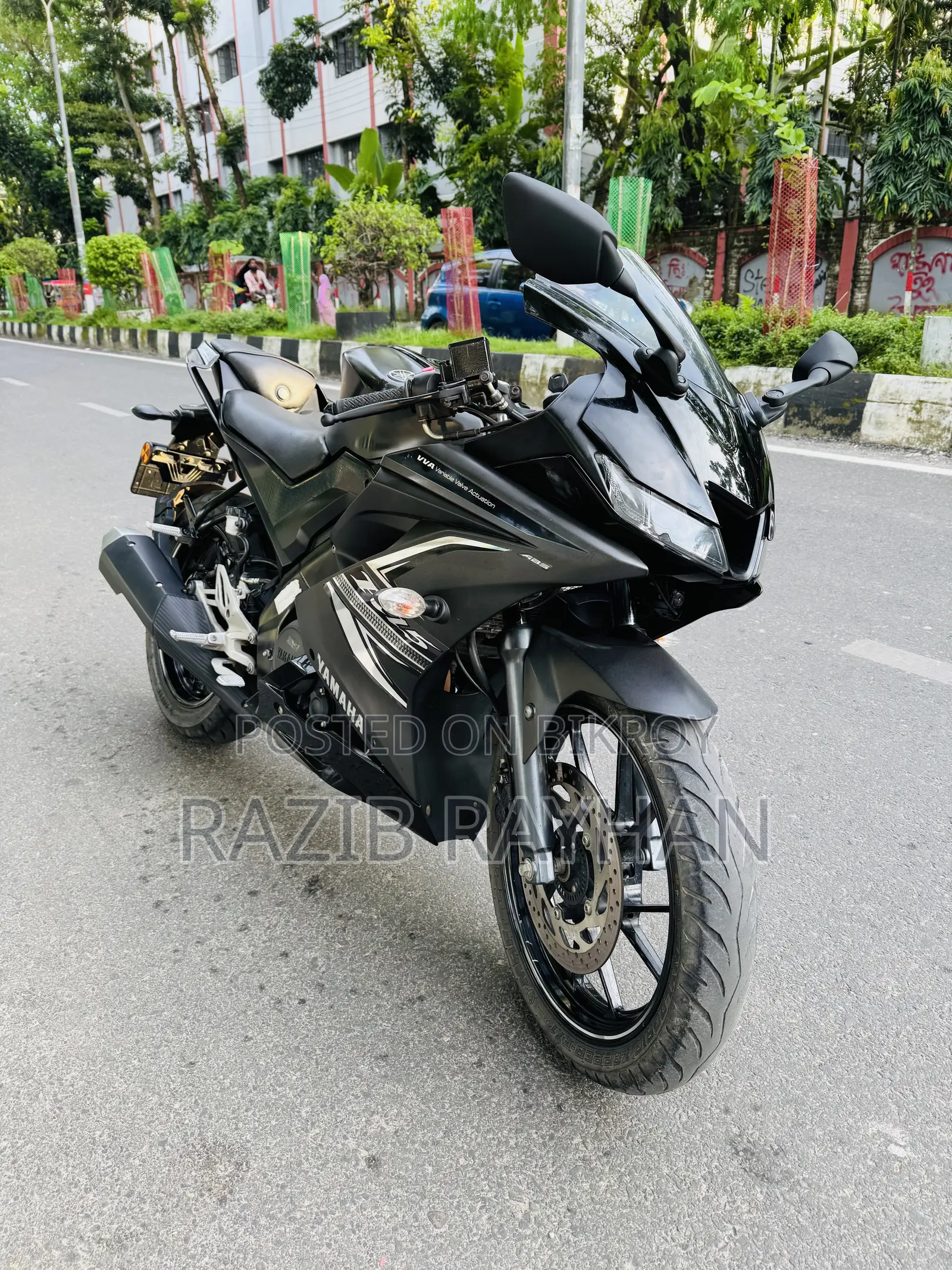 Yamaha 2023 Black