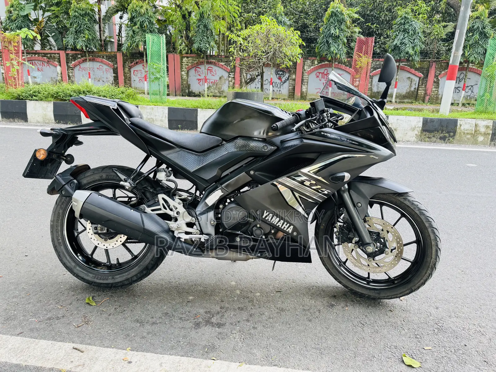 Yamaha 2023 Black