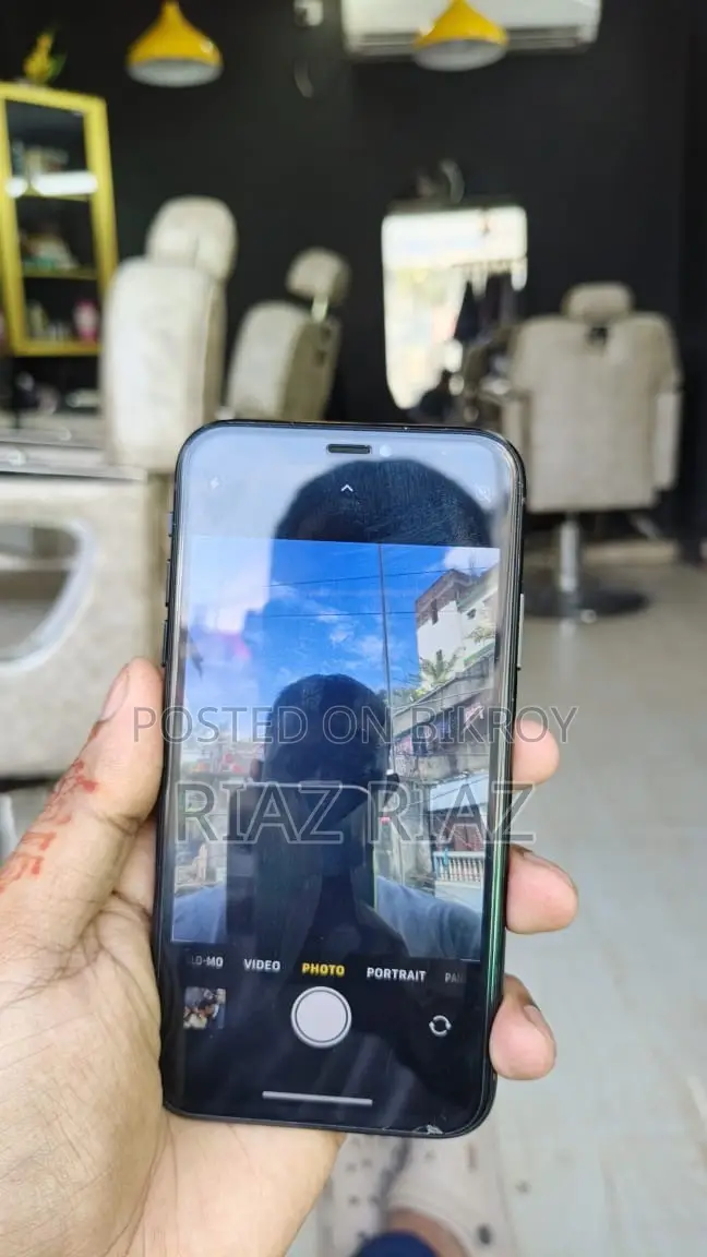 Apple iPhone XR 64 GB Black