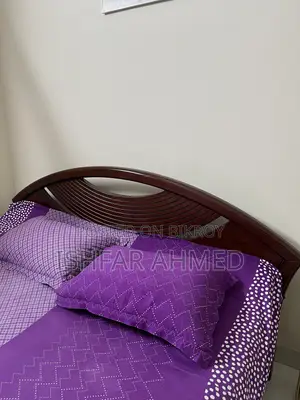 কিং সাইজ বেড