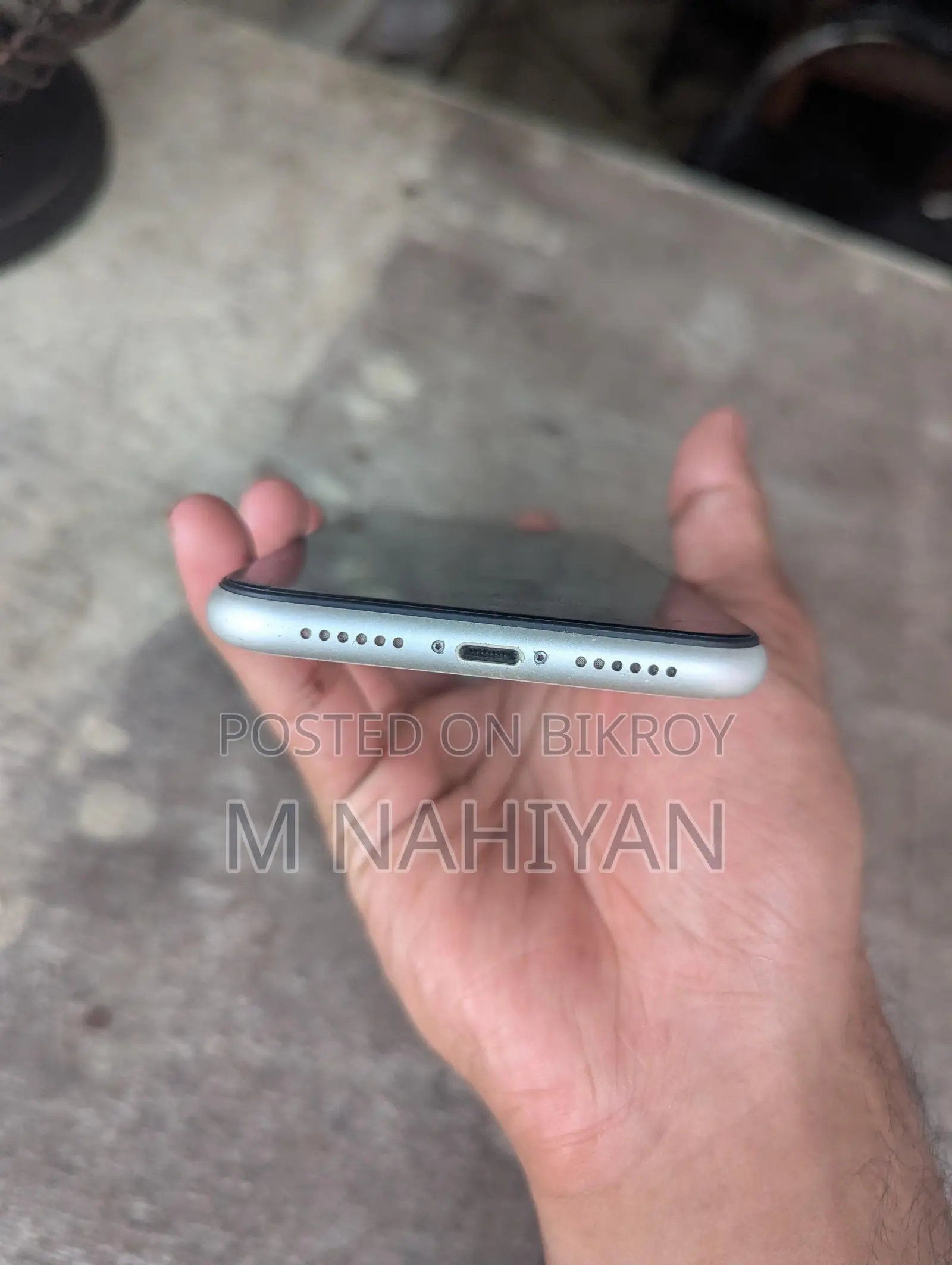 Apple iPhone 11 64 GB White