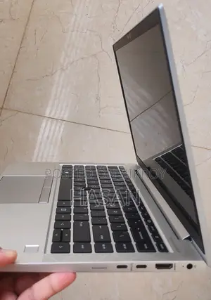 Laptop HP EliteBook 845 G8 16GB AMD Ryzen 7 SSD 500GB