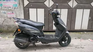 Runner Scooty 110 2021 Black