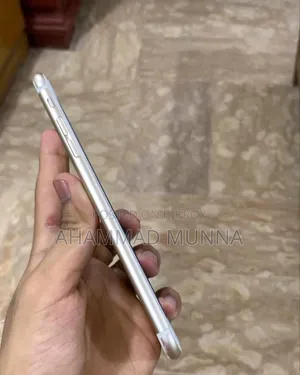 Apple iPhone 6s 64 GB Rose Gold