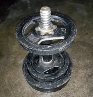 সাড়ে সাত(৭.৫kg) কেজির লোহার ডাম্বেল