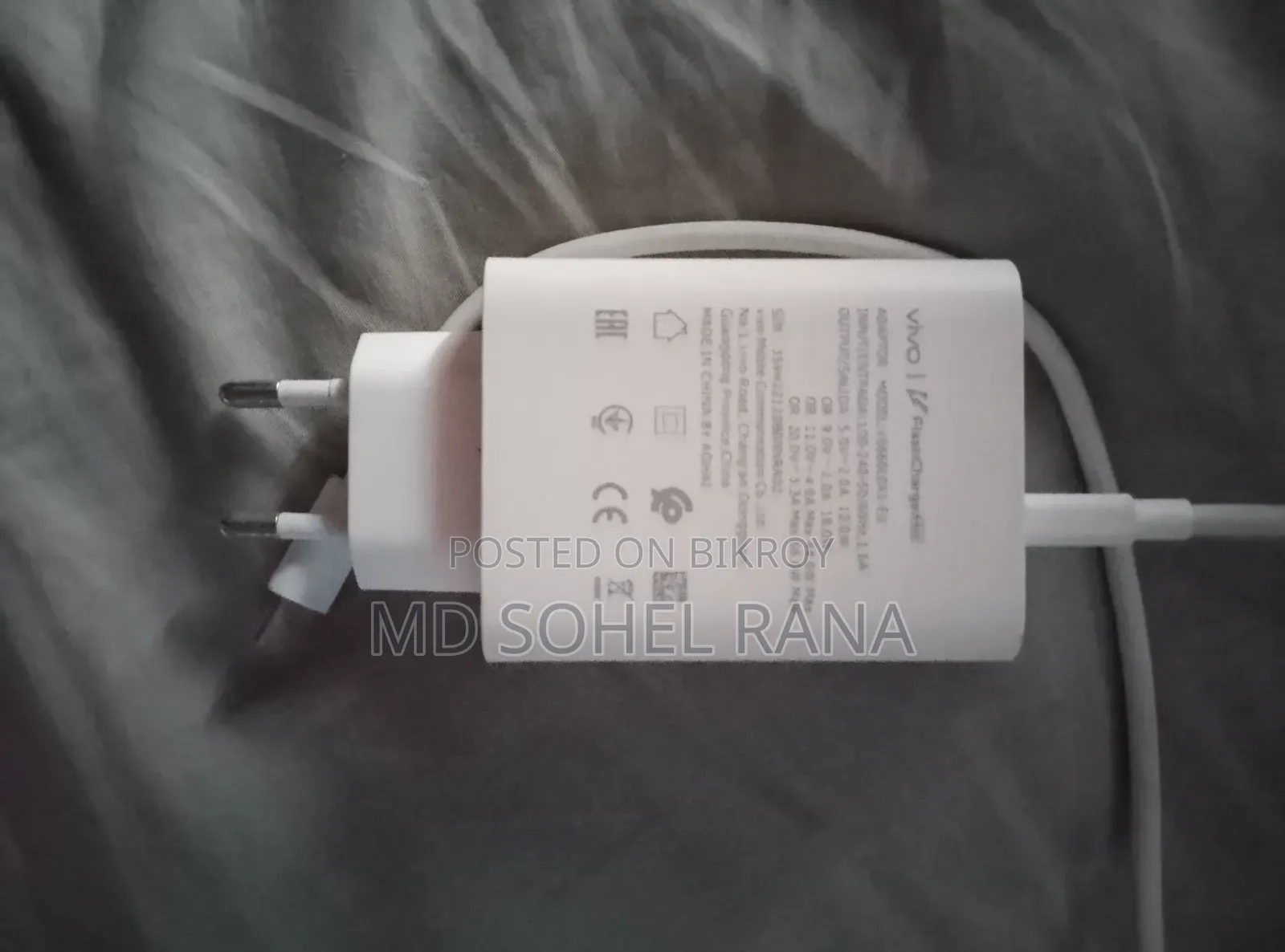 Original Vivo 44W FlashCharge Charger + Cable for sale