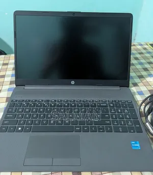 Laptop HP 250 G8 8GB Intel Core i3 SSD 256GB