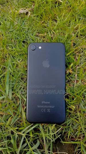 Apple iPhone 7 32 GB Black