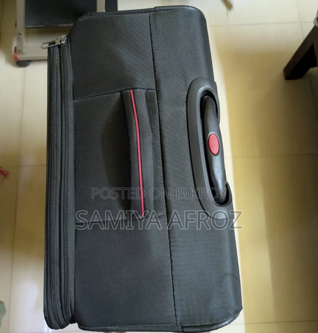 ট্রাভেল লাগেজ ব্যাগ