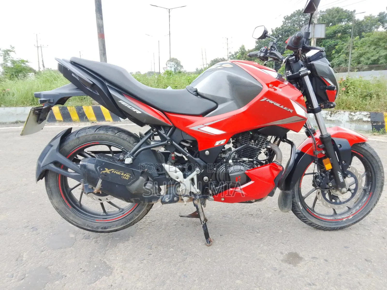 Hero Thriller 160R Refresh 2022 Red