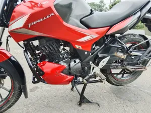 Hero Thriller 160R Refresh 2022 Red
