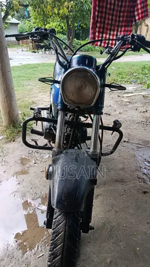 মোটরসাইকেল ২০১৬ ব্লু