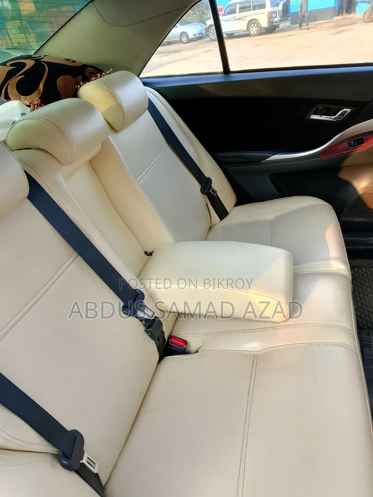 Toyota Premio 2012 Black
