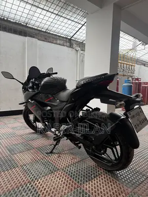 সুজুকি জিক্সার এসএফ ২০১৯ ব্ল্যাক