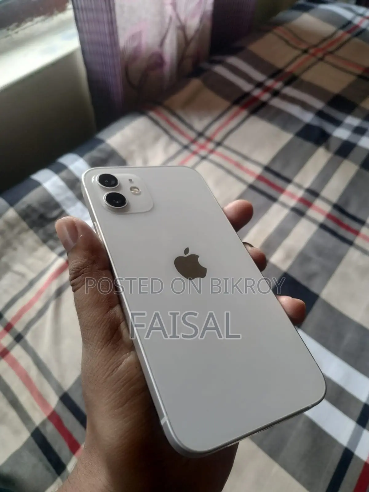 অ্যাপল আইফোন ১২ ১২৮ জিবি হোয়াইট