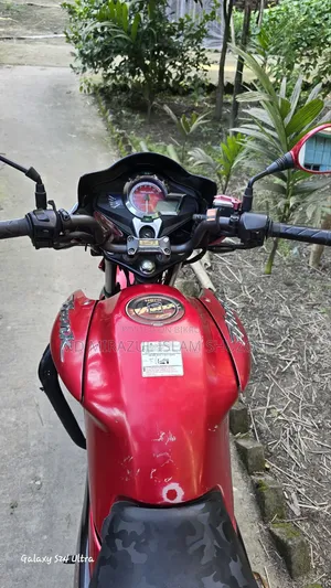 Hero Hunk 2017 Red