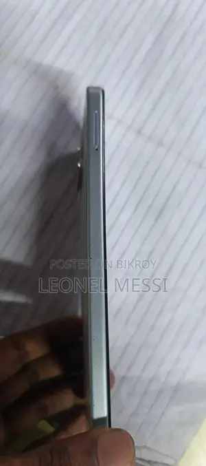 Tecno Spark 40C 128 GB White