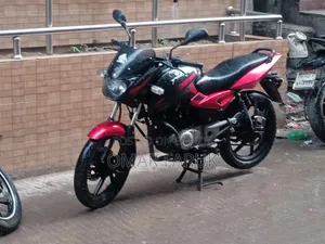 Bajaj Pulsar 150 2021 Red