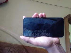 অ্যাপল আইফোন এক্স ৬৪ জিবি সাদা