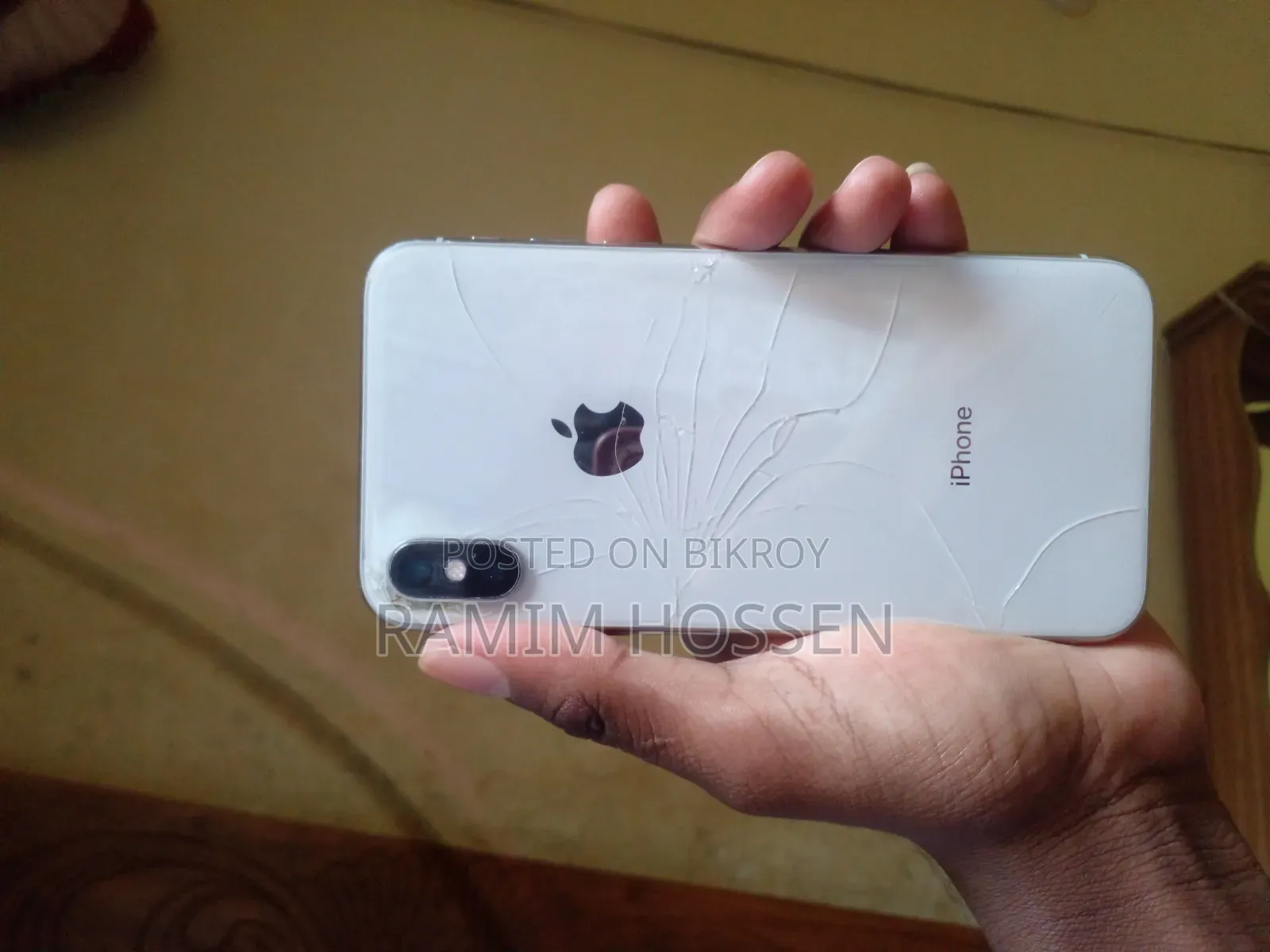 অ্যাপল আইফোন এক্স ৬৪ জিবি সাদা