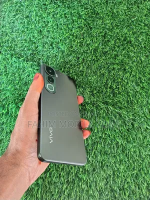 নতুন ভিভো ওয়াই ৪০০ ১২৮ জিবি গ্রে