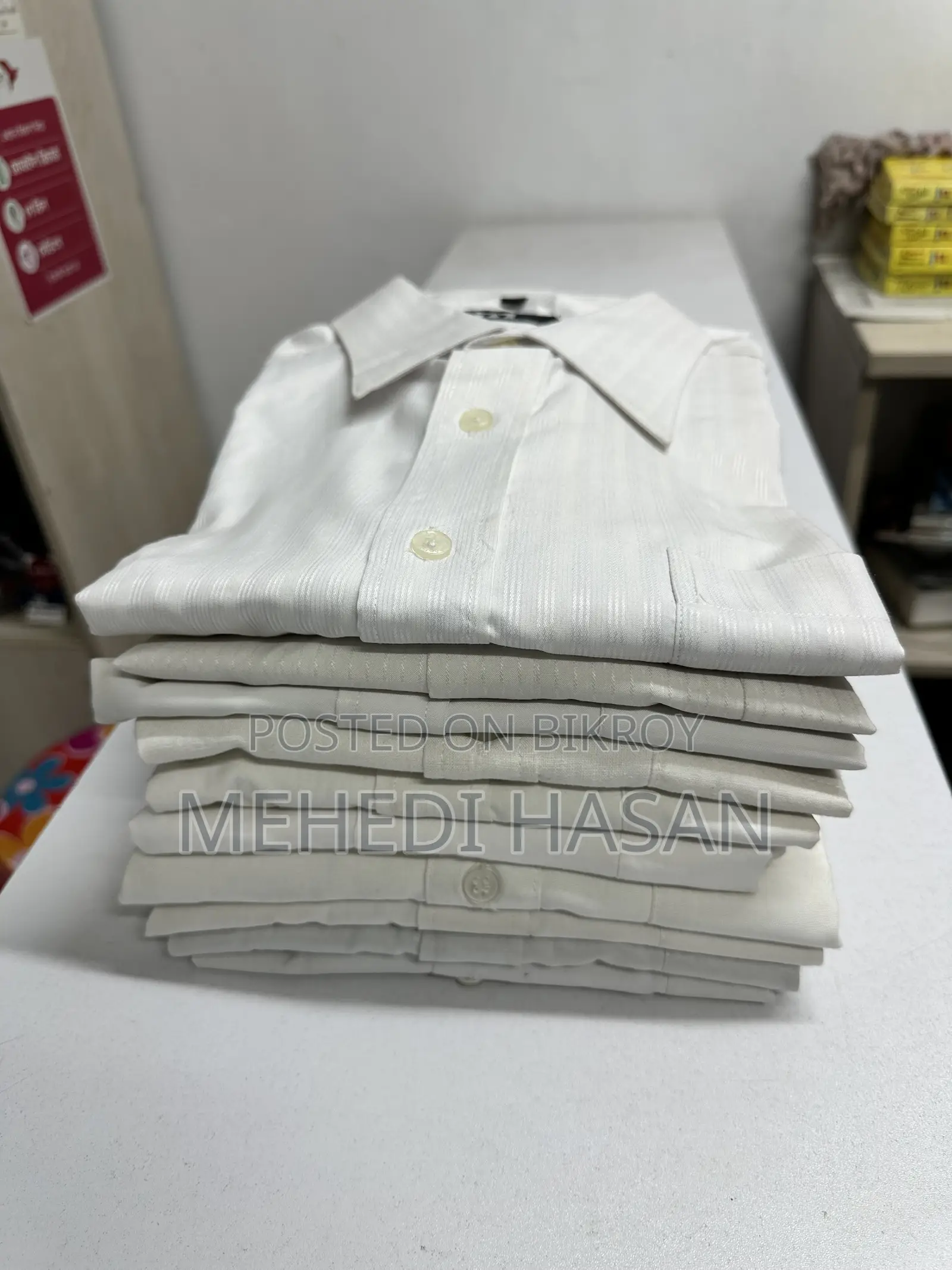30 PCS Thrift Shirts