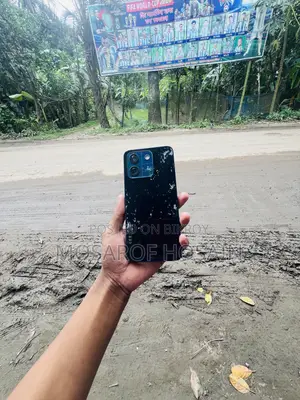 GDL GigaX Y11 64 GB Black