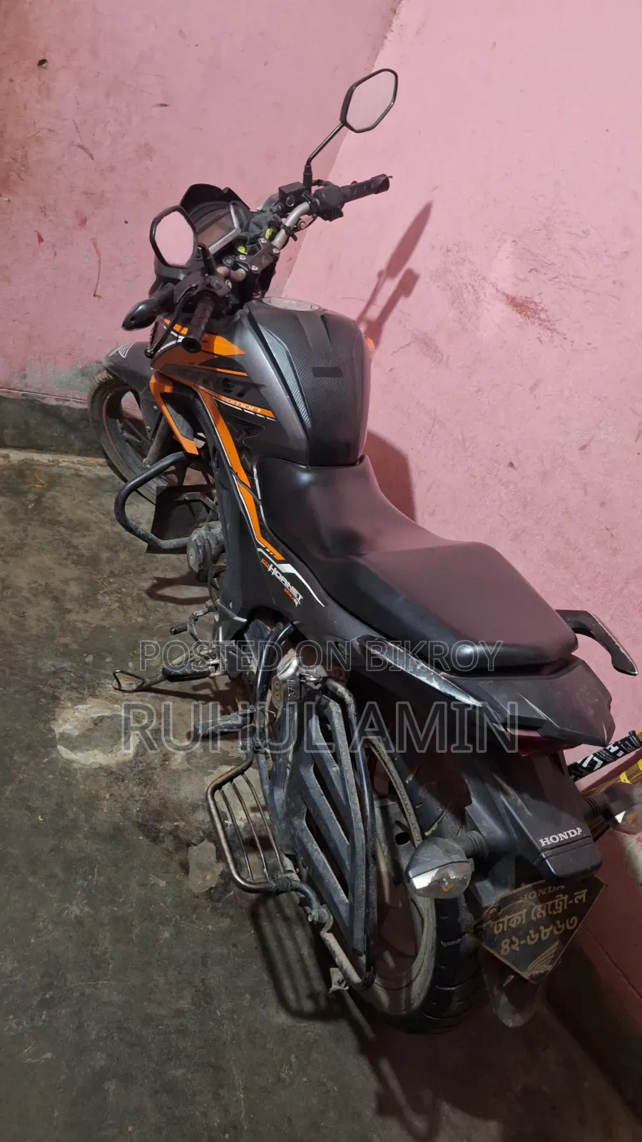 Honda Hornet 2022 Yellow