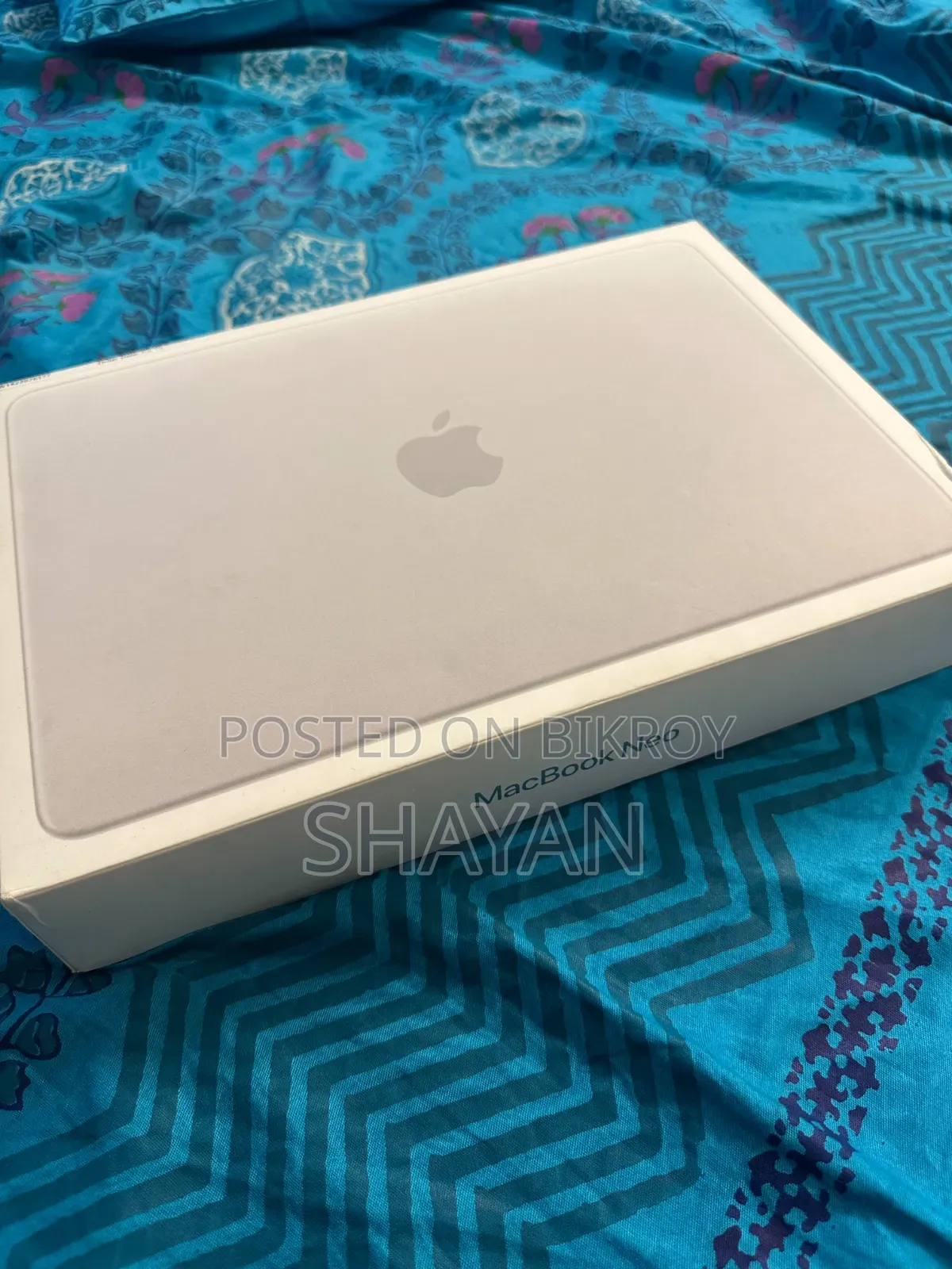 New Laptop Apple 8GB SSD 512GB