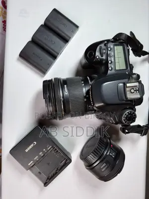 ডিএসএলআর ক্যামেরা