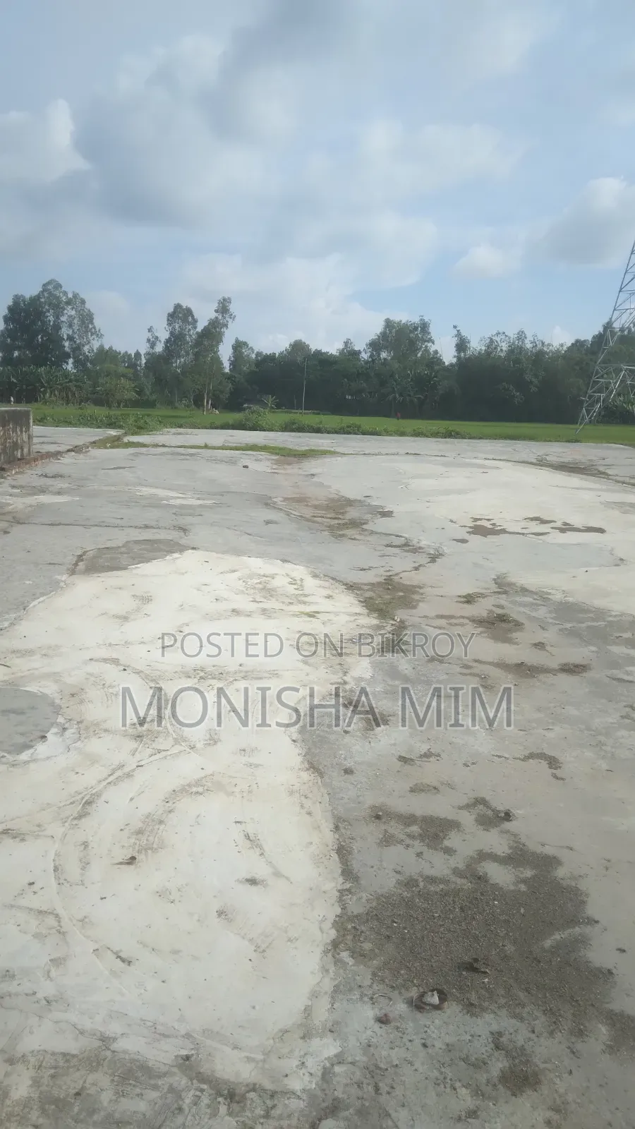 মেইন রোডের পাশে ২৬ শতক বাণিজ্যিক জমি বিক্রি হবে।