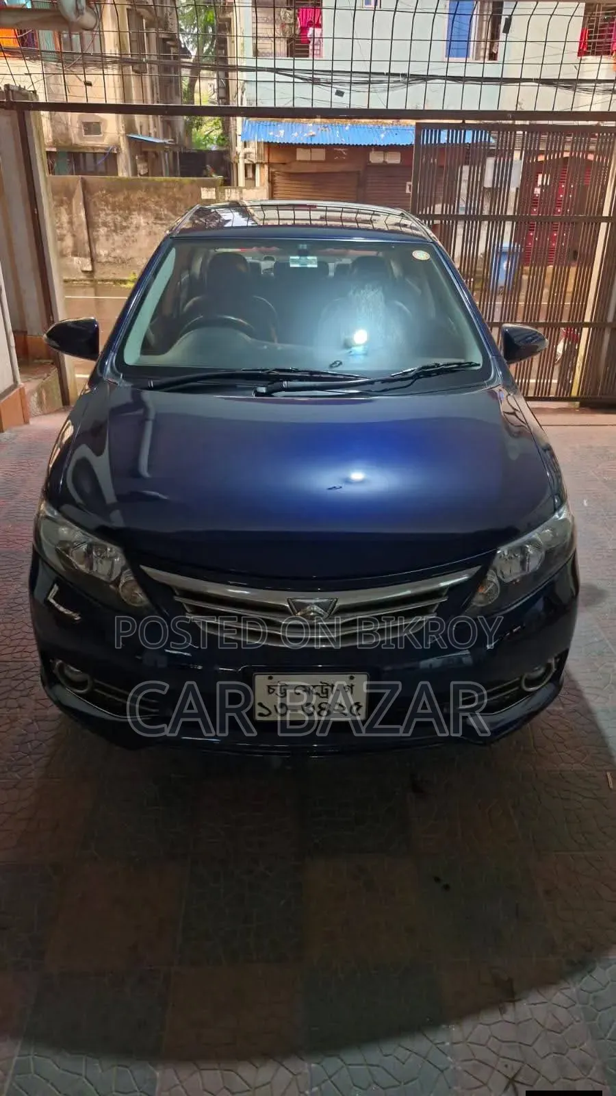 টয়োটা অ্যালিওন ২০১১ নীল