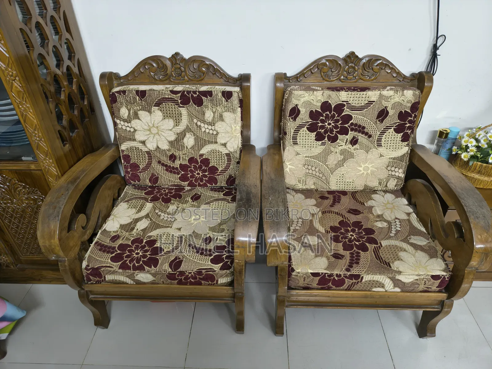 Stylish Wooden Sofa