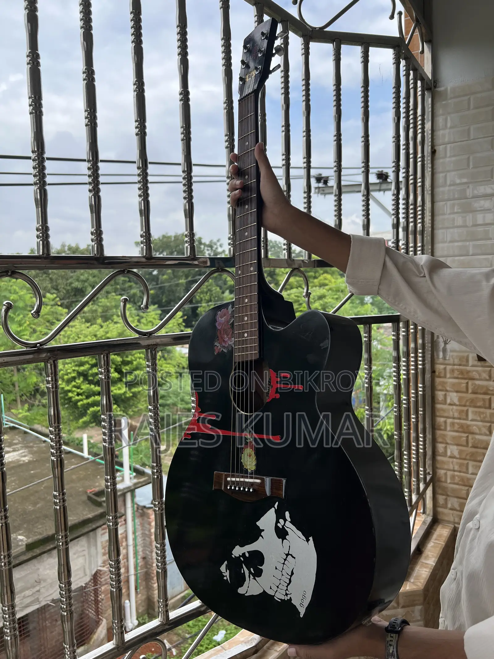 সিগনেচার গোগোস