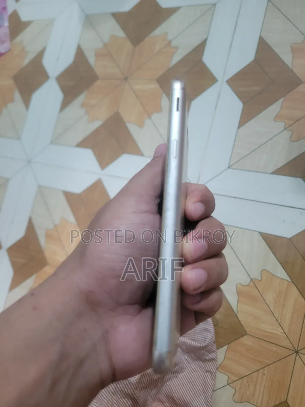 স্যামসাং গ্যালাক্সি জে৫ প্রাইম ১৬ জিবি গোল্ড