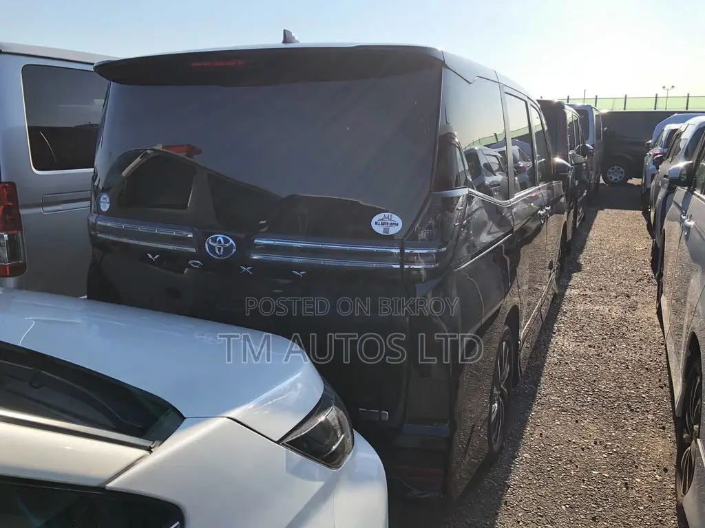 Toyota Voxy S-Z 2WD 7-Seater 2023 Black