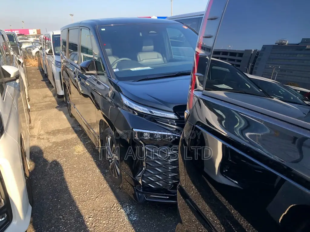 Toyota Voxy S-Z 2WD 7-Seater 2023 Black