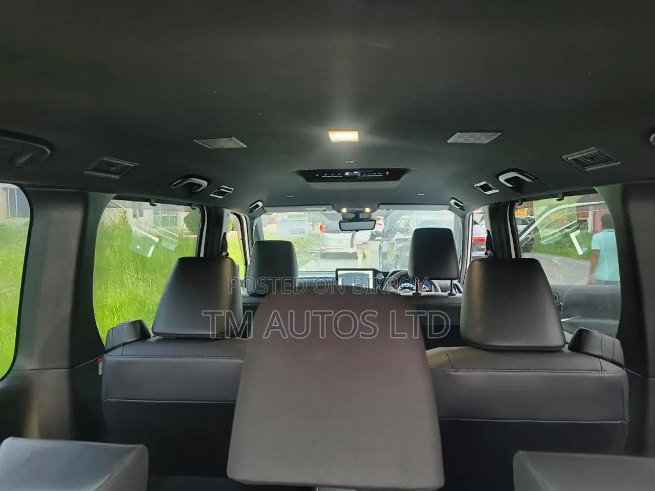 Toyota Voxy S-Z 2WD 7-Seater 2023 Pearl