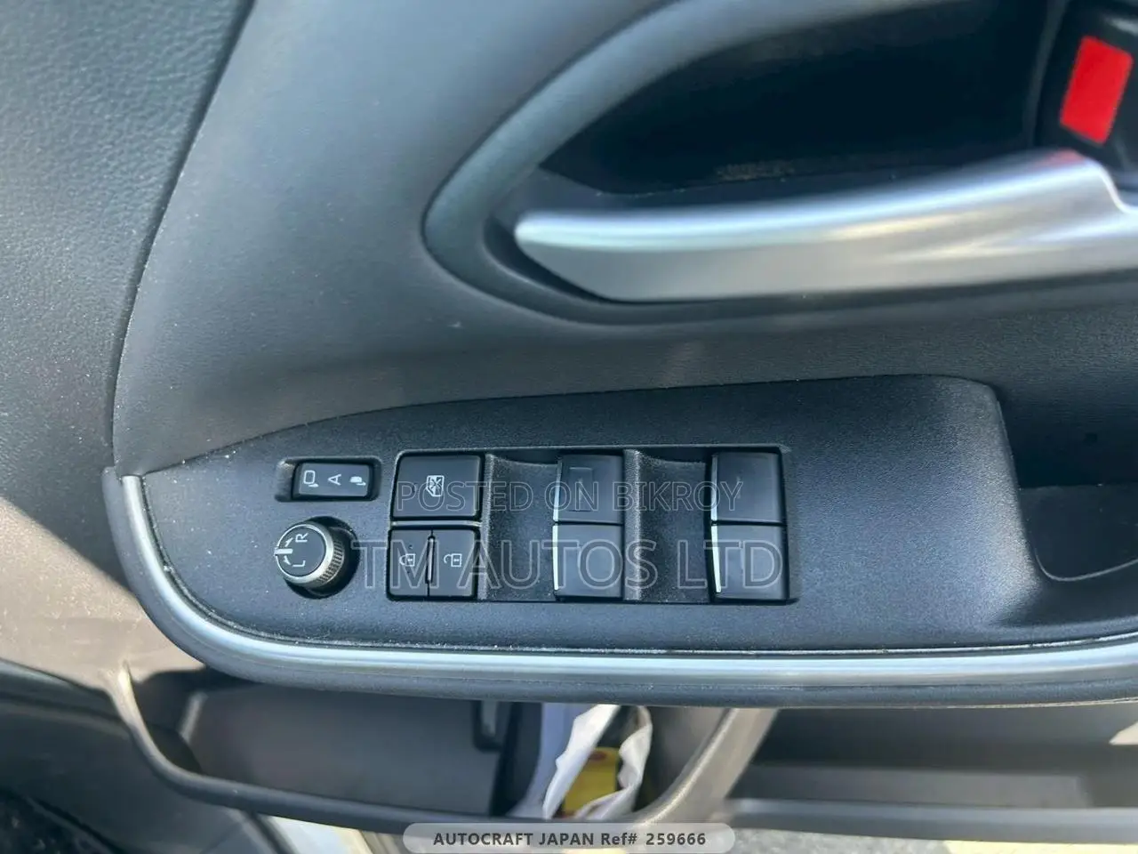 Toyota Voxy S-Z 2WD 7-Seater 2023 Pearl