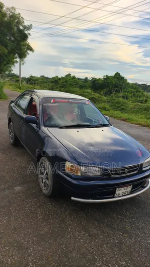 টয়োটা করোল্লা অটোমেটিক ১৯৯৬ পার্পল