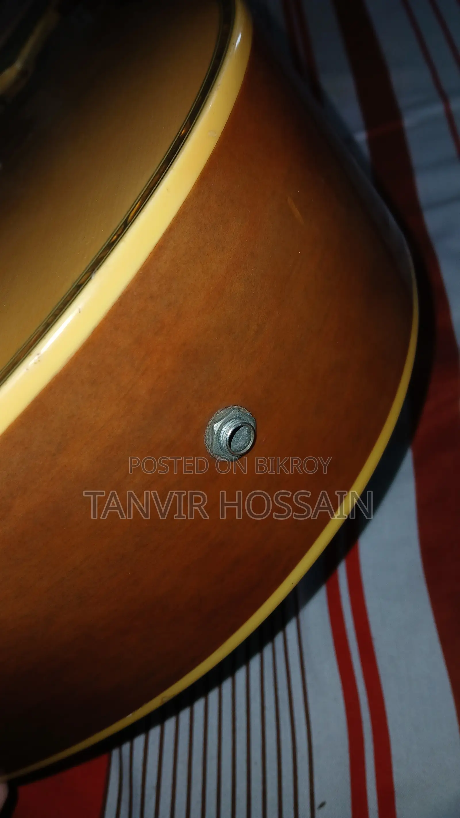 Fender FD220 Model Guitar