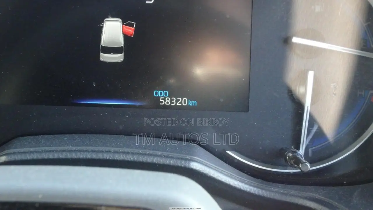 Toyota Voxy S-Z Two-Wheel Drive Seven-Seater 2022 Pearl