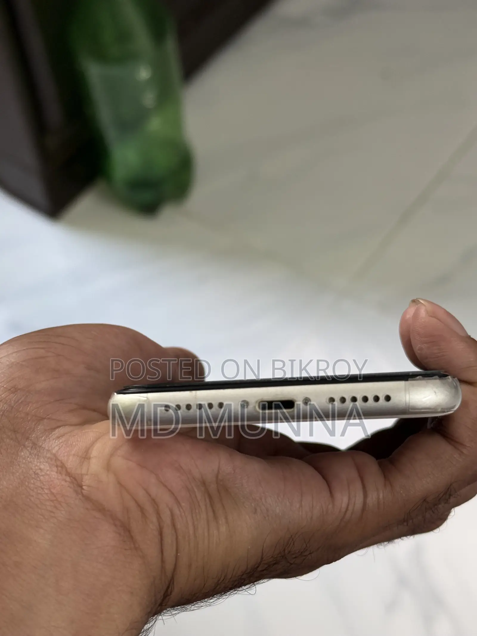 অ্যাপল আইফোন ১১ ১২৮ জিবি সাদা