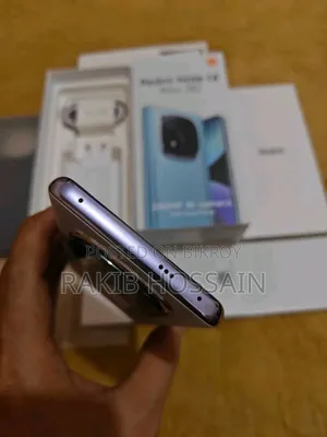 শাওমি রেডমি নোট ১৪ প্রো+ ৫জি ২৫৬ জিবি হোয়াইট