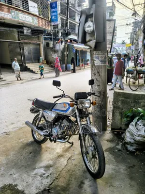Honda 1990 Silver